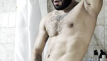 Ready for masturbation after a shower? Don't miss it!