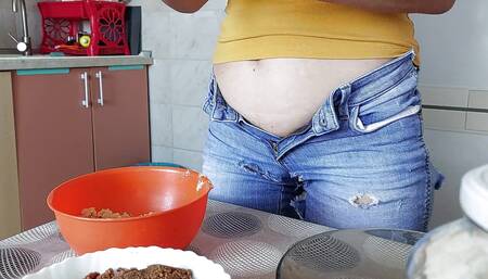 Sensual hairy woman in the kitchen. Sexy mom, hairy pussy, big ass, vacuuming the house naked. Hairy Latina big nipples.