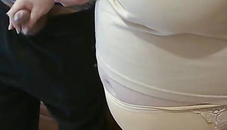 cum in mother-in-law's mouth after jerking off a dick in the kitchen