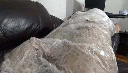 TRIPLE INTERRACIAL FACESITTING WITH A LOT OF FACE SITTING ON THE IDIOT SLAVE PART 1 BY THAMMY BBW, MALEVOLA, NATASHA AND DANIEL SANTIAGO CAM BY ALINE FULL HD