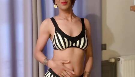 C&eacute;line LAFFITE gets dismantled in all positions