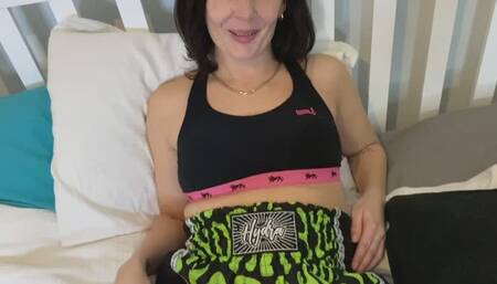 Messy hand & foot job cumshot