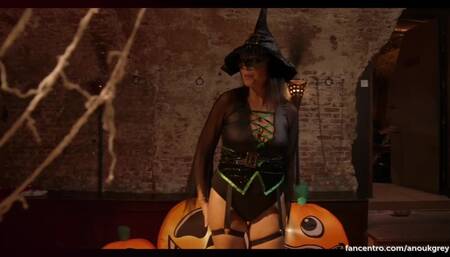 Teaser HORNY HALLOWEEN ????????????????????