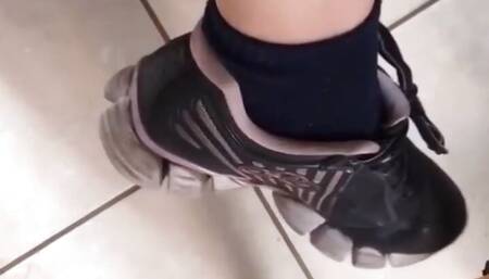 Used Sneakers Worn by a Redheaded Girl, Full of Stink!