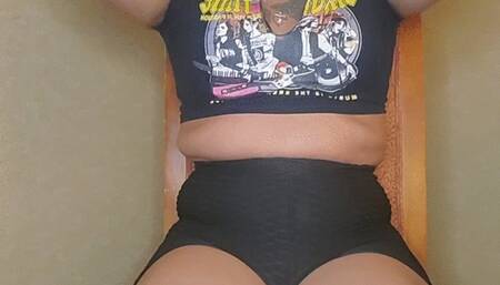 843 Tickles has me bound to his neck