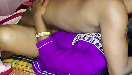 India Bhabhi Ji Ko Raat Ko Ghar Mein Akela Thi Maine Bohat Pela