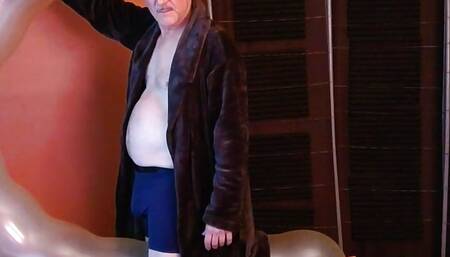 131) Worker Balloon by Cattex First Experience