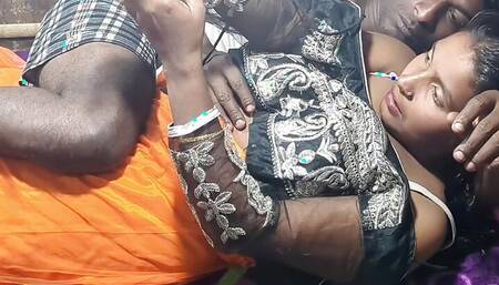 Deluwara Bhabhi Sex with his Husband in Home