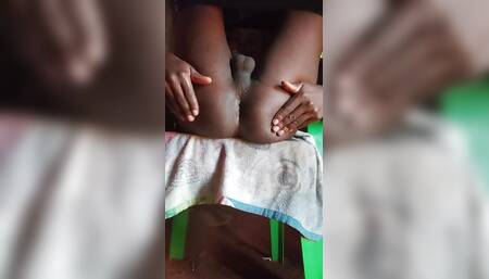 Homemade Solo sweet masturbation and Cumming on my oiled ass