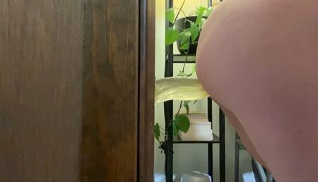 Dildo wrecks my guts