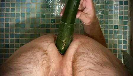 Anal Masturbation with a Giant Squash!