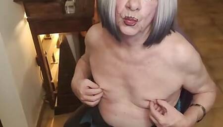 Diana topless