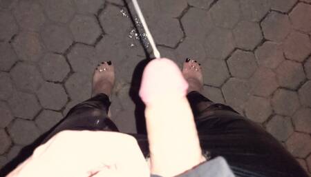 I cum on a night walk - I wear latex leggings and stripper high heels