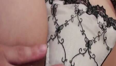 Amateur whore likes penis in every hole, so she can get XXX.