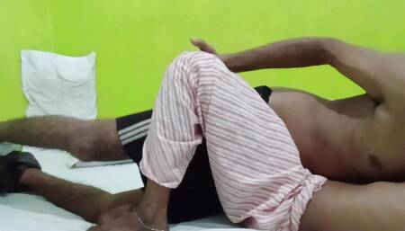 Sex with my beautiful girlfriend in hotel room. So fuking hard. Guy exploited old pickup scheme to penetrate Indian .girl