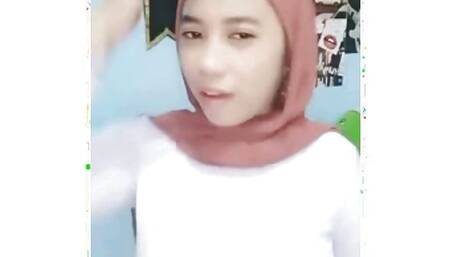 the teacher finished teaching and masturbated