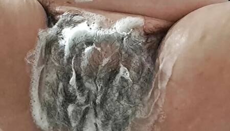 Fuck a thousand matures washing vagina and gets hot with water jet