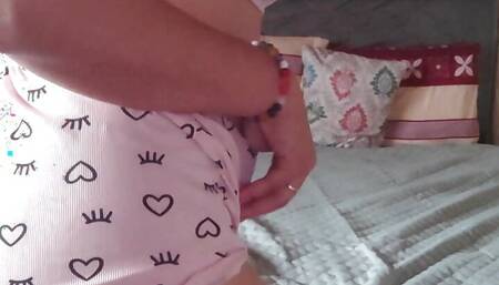 Horny argentina brunette hace nice pussy