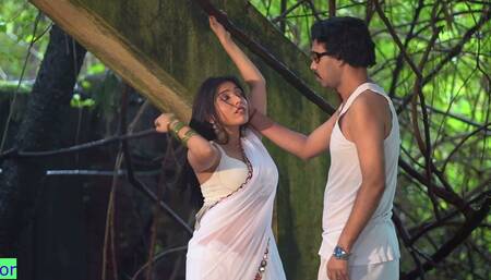 Indian 18 Year Old Cute Girl Sex with Boss! Indian Sex