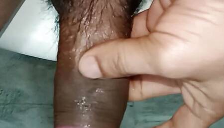 Desi land hilata hua ladka