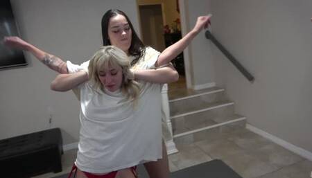 Aaliyah and Kody vs Amber