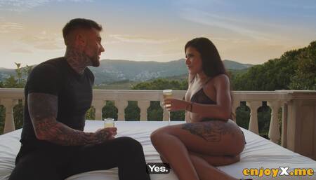 Sunset inflames the zeal of super-sexy Spanish black-haired Andrea Retali. She passionately gets sma