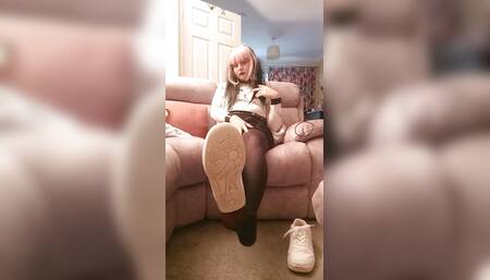 Aimee teases with her feet