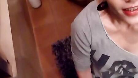 Pissloving Toiletslut Gets Her Mouth Filled by Vengalo