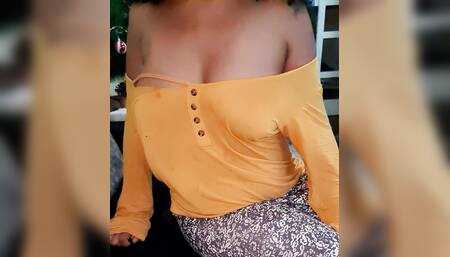 Sasha Reynolds teen stepsister shake perfect breasts