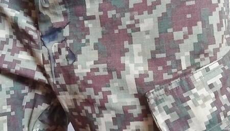 Pulsating cock as stud shoots his load