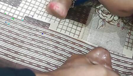 Bhabhi ne dirty batane kari dewar on New Year but Gand