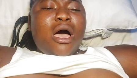 Sugar mummy fucked so hard and squirts