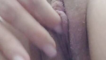 hot milf Girlnona fucked herself with finger and showed her pussy to her boyfriend