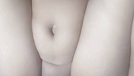 Desi step aunty pussy and anal flash during bath