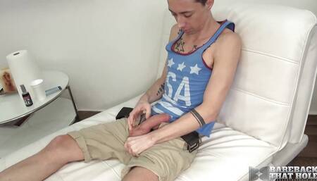 BAREBACKTHATHOLE Marc Angelo Gives Loan Damon Sex Treatment