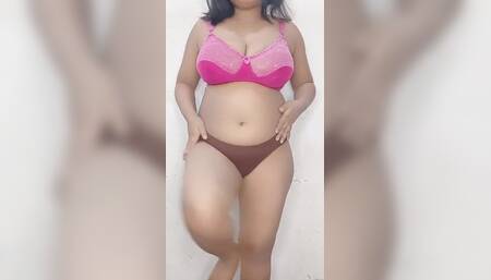 College Girl Alexa D'cruz