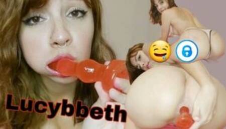 Hot Teen Fucks Herself With Her New Toy