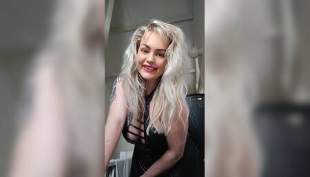 ???? ???????????????????????????? ???????????????? spelen voor jou daddy. Strippen, spelen, opgeilen en mijn ???????????????????? ???????????????????????????????? met mijn dildo en horen soppen???????????? SPUIT GARANTIE daddy... ????