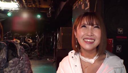 Part1 Distressed Dancer Waist Flailing Rampant Dance What Is the Nighttime H Part-time Job of the Active Beautiful Nurse?115