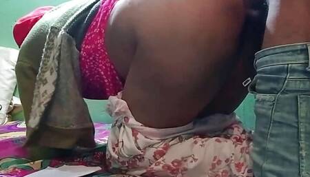 Indian Aunty gets Fucked by Brother in Law After he saw her Nude in Bathroom