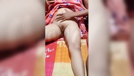 Desi Bhabi Mobile Fuck.