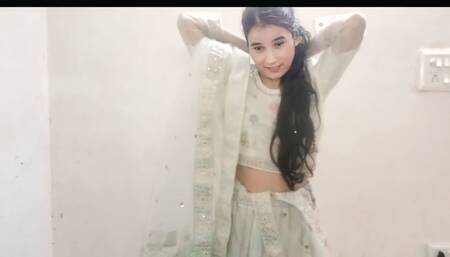 Jawan sali ko apne ghar bula kar jija ne choda