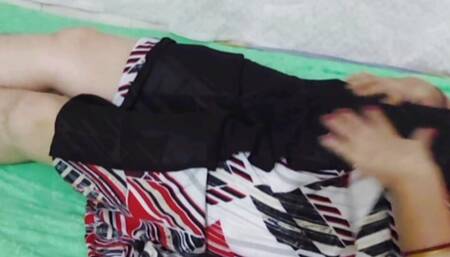 Desi avni enjoy herself by fingering