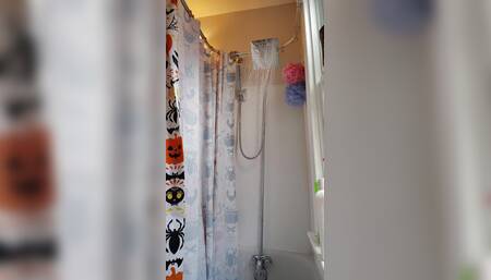 Stud jerks his cock in shower MUST WATCH !!!