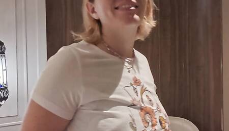 Trips to Bangkok I Meet My Darling Lysia for a Visit to the Room