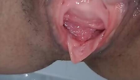 Horny MIILF in the toilet fucks herself with her hand