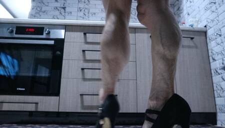 Iron Ivy, the kitchen, the black platforms