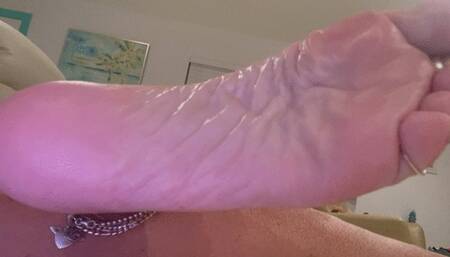 The soothing sound of my voice, giving JOI instructions