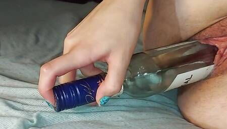 Tearing with a bottle