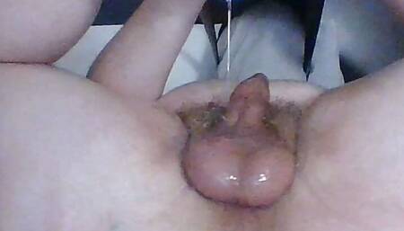 piggy sissy uses dildo and makes a big mess